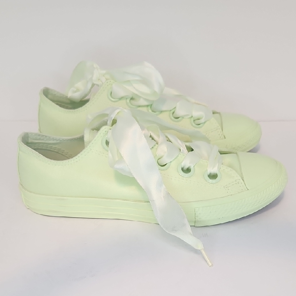 Converse Light Green Sneakers